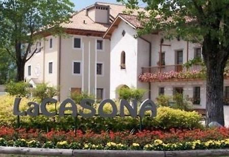 Hotel Ristorante La Casona Feltre Bagian luar foto